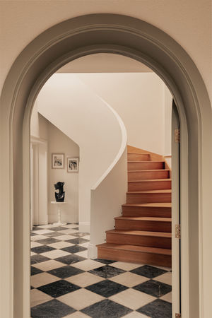 Photo 9- click for photo gallery